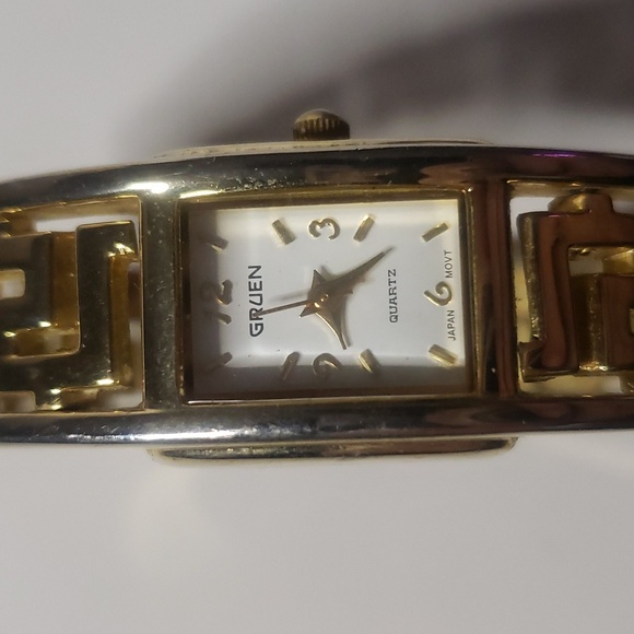 Gruen GR7985 Vintage Greek Key Cut Out Hinged Clasp Bracelet Quartz Face Watch main image 13